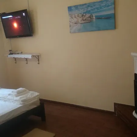 Guest house кімнати в центрі *